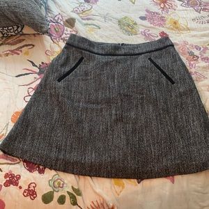 Tweed business suit skirt with the zipper back